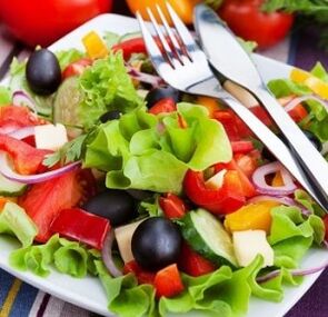 salade de légumes pour l'arthrose de l'épaule